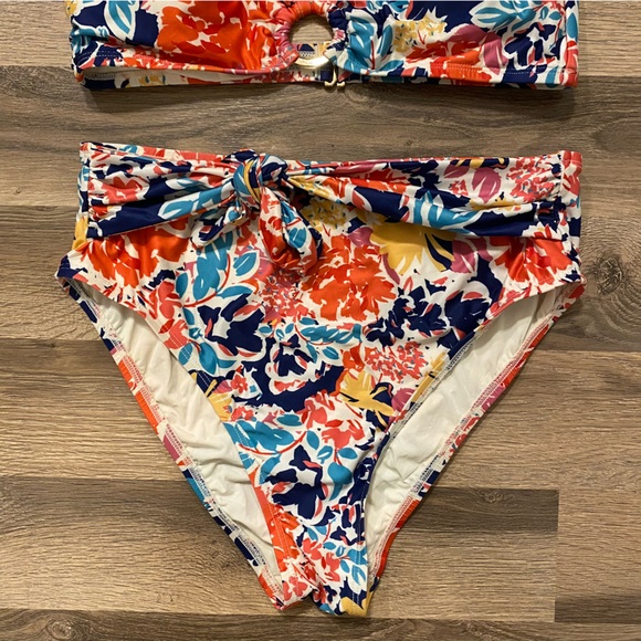 Modcloth Colorful Floral Bikini Set - Picture 4 of 8